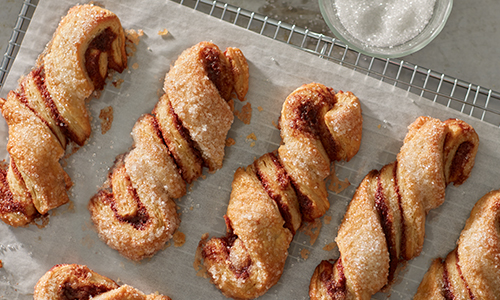 Product Guide | Pillsbury™ Cinnamon Rolls and Twirls